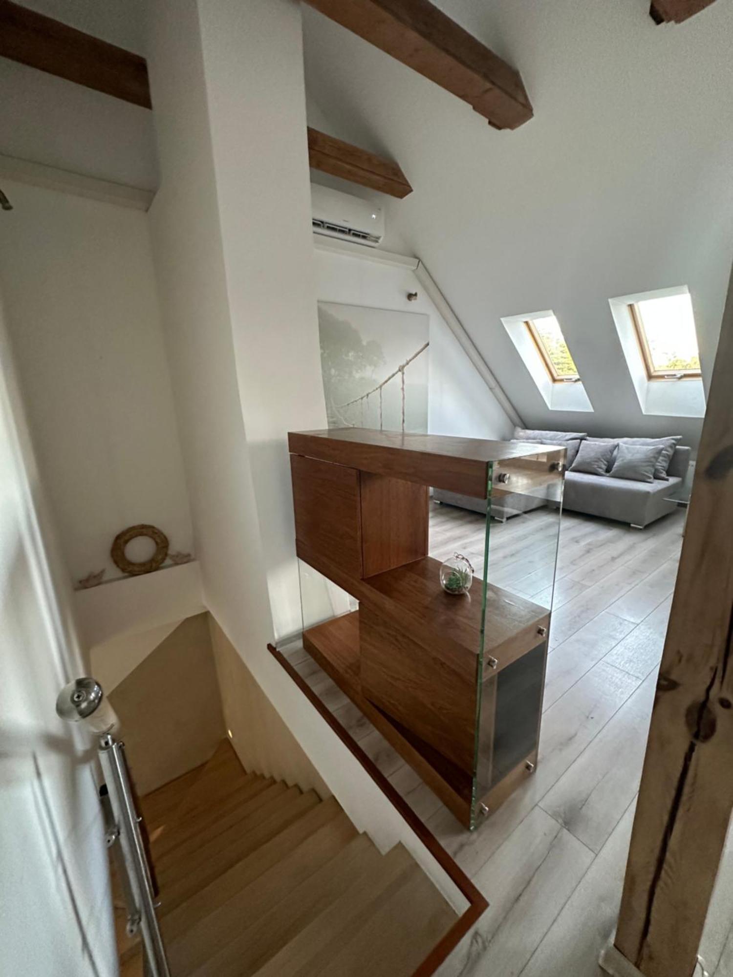 Apartament Aesthetic Тичи Екстериор снимка