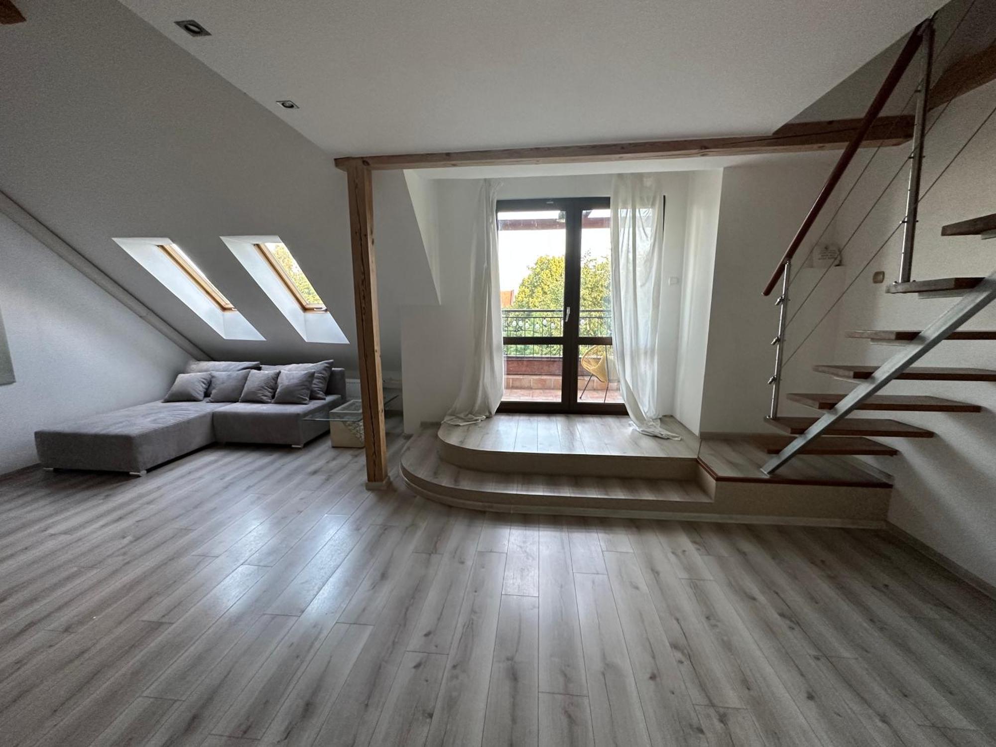 Apartament Aesthetic Тичи Екстериор снимка