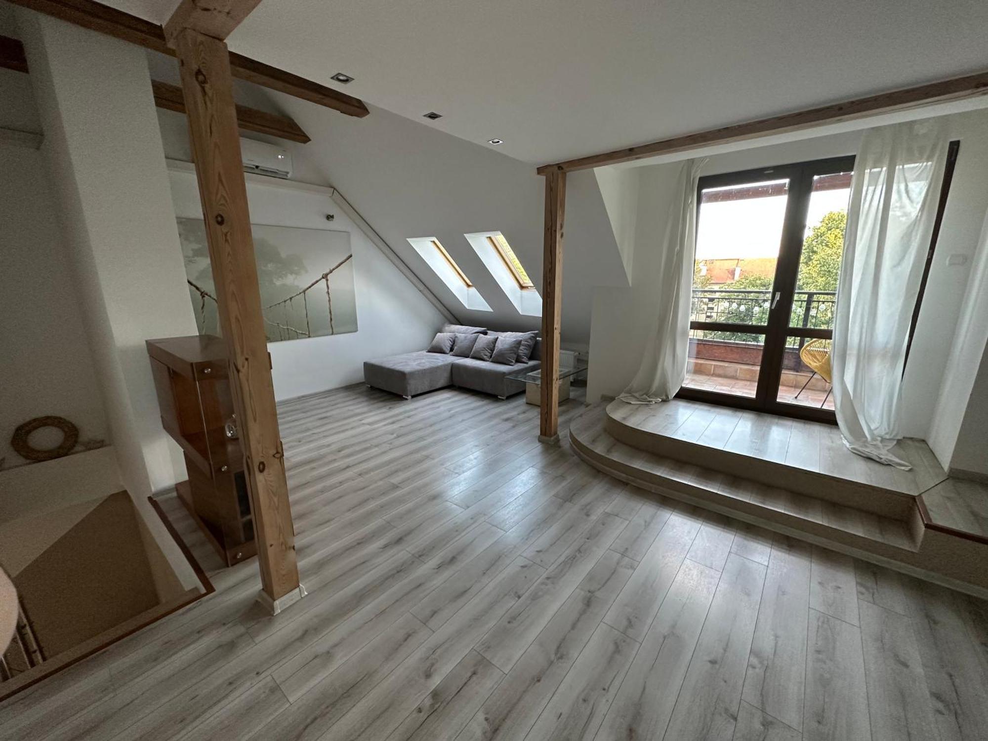 Apartament Aesthetic Тичи Екстериор снимка