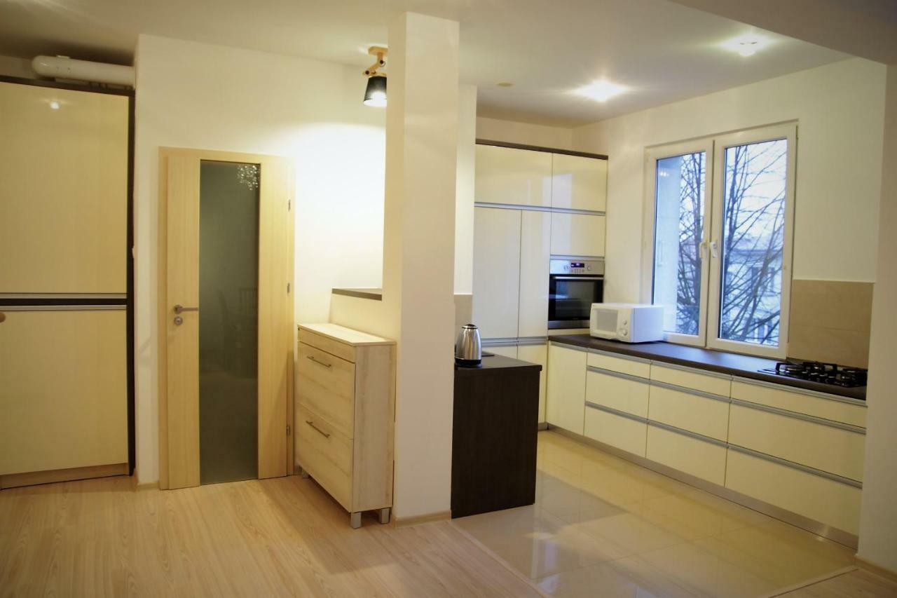 Apartament Aesthetic Тичи Екстериор снимка