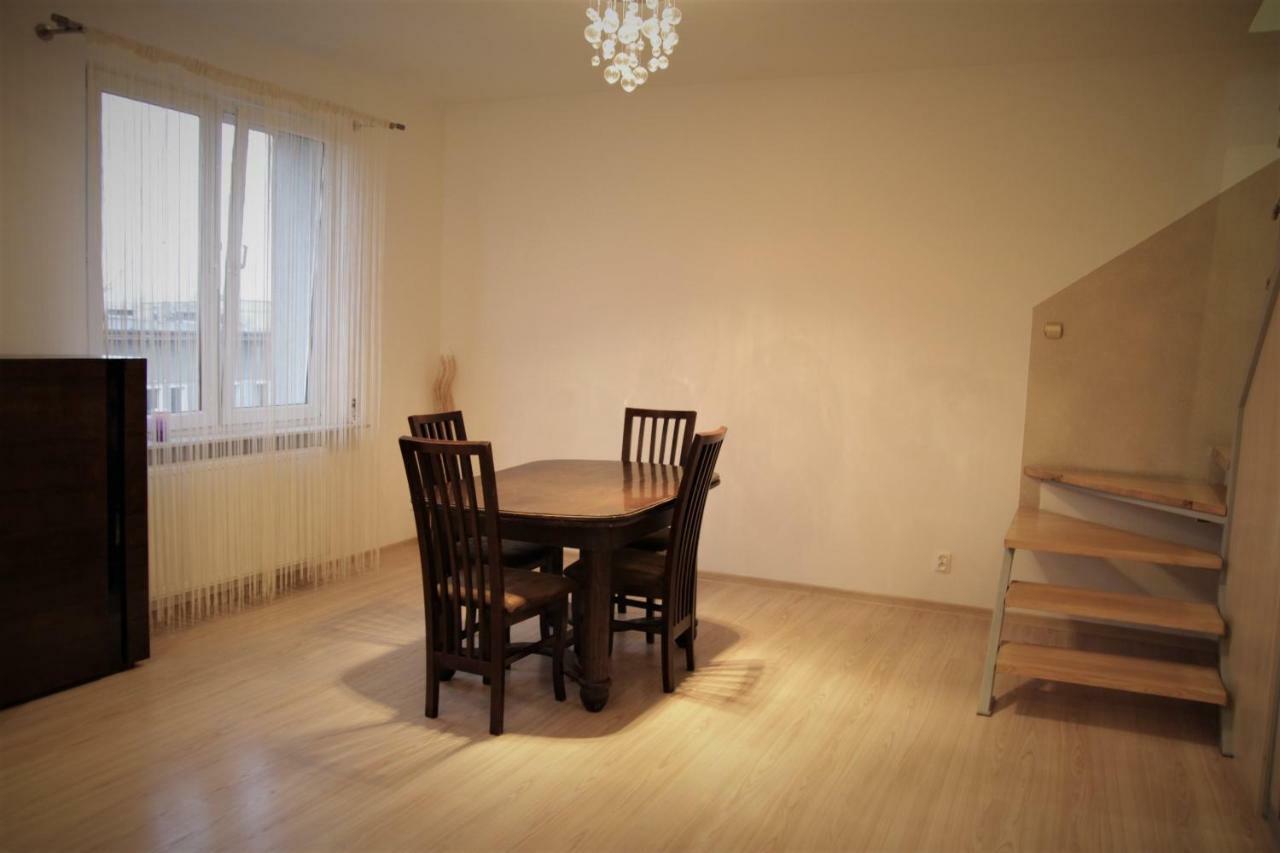 Apartament Aesthetic Тичи Екстериор снимка